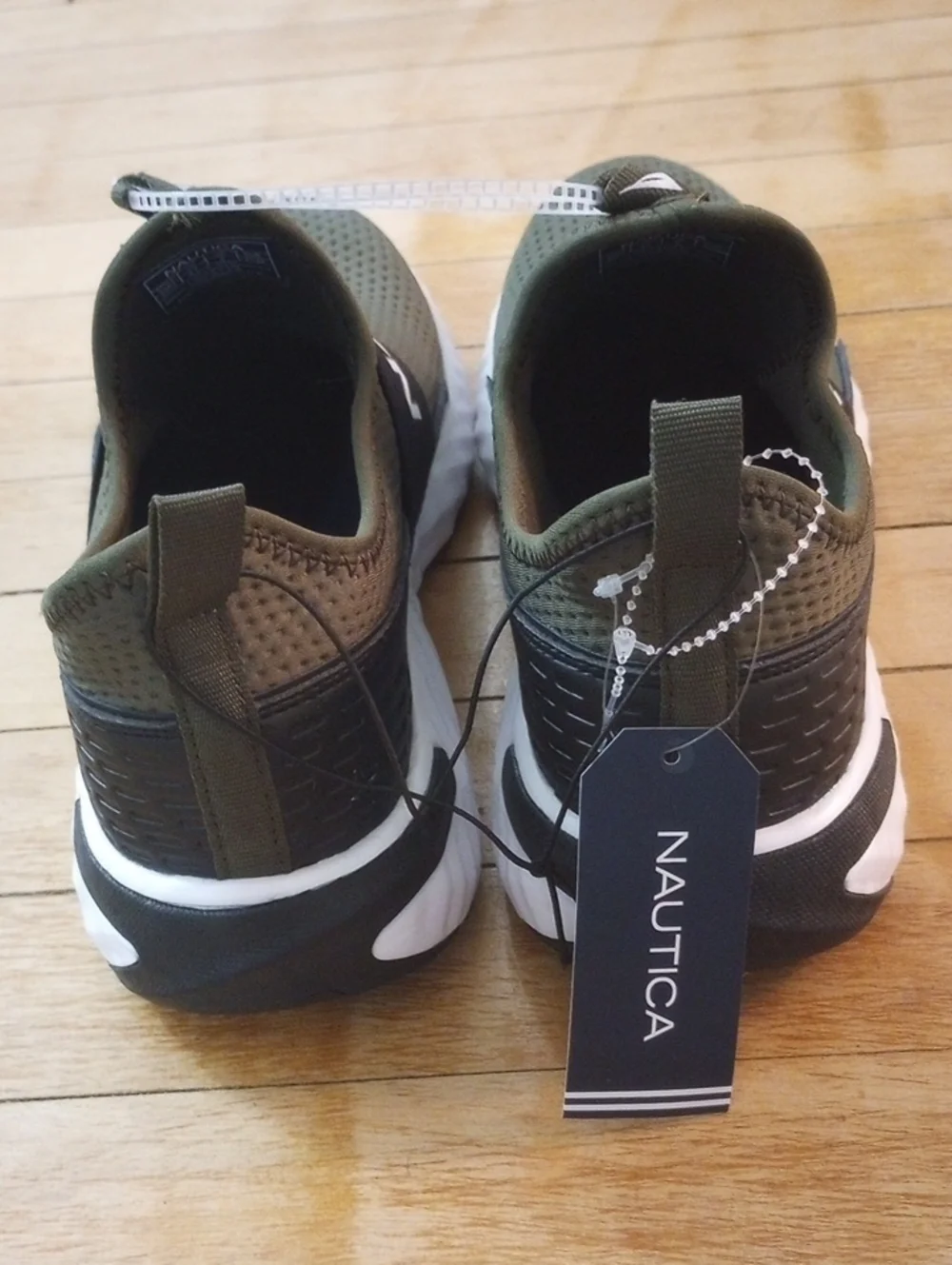 Nautica Grote Olive Green Black Slip-On Sneakers Men Size 8.5